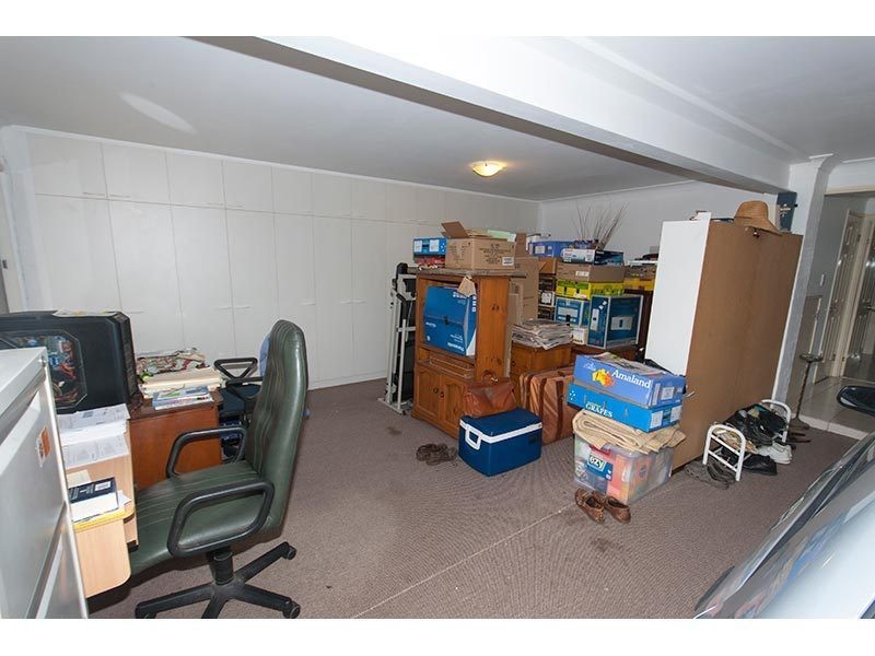 28 Armstrong Way, Highland Park QLD 4211