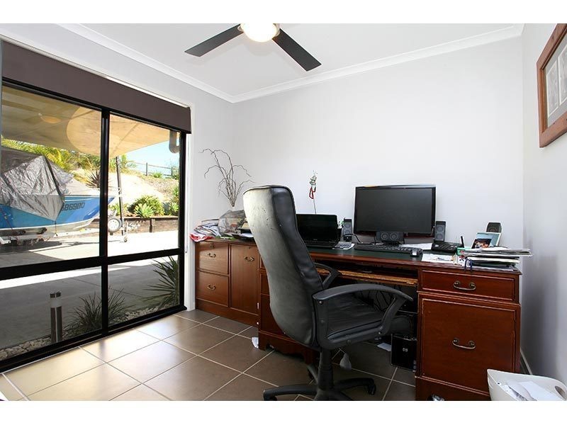 5 Lookout Place, Mount Nathan QLD 4211