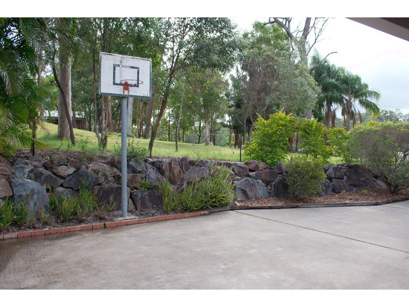 232 Banyula Drive, Gaven QLD 4211