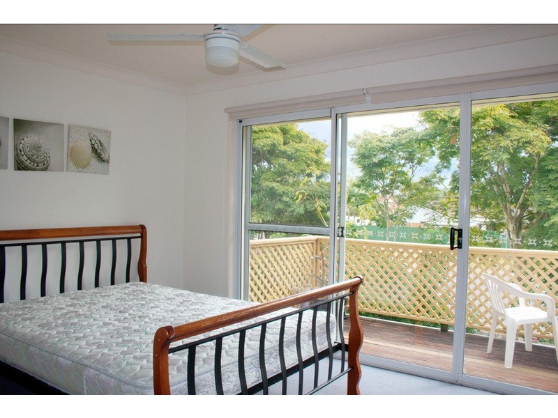 6/215 Cottesloe Drive, Mermaid Waters QLD 4218