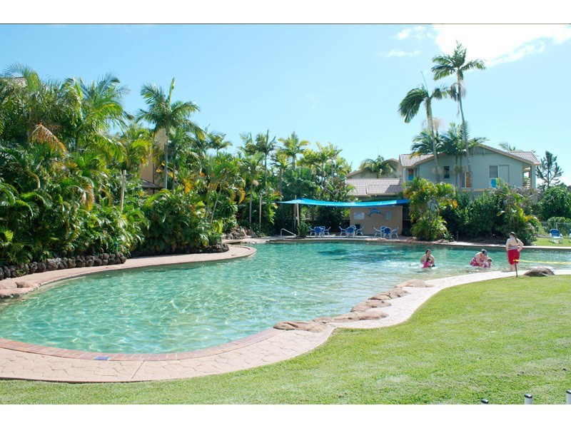 6/215 Cottesloe Drive, Mermaid Waters QLD 4218