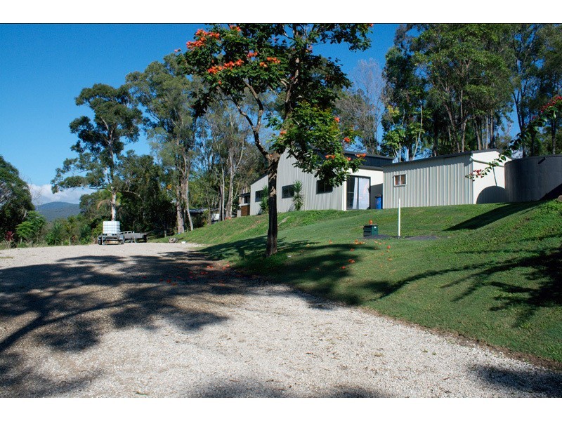 134 Crane Crescent, Nerang QLD 4211