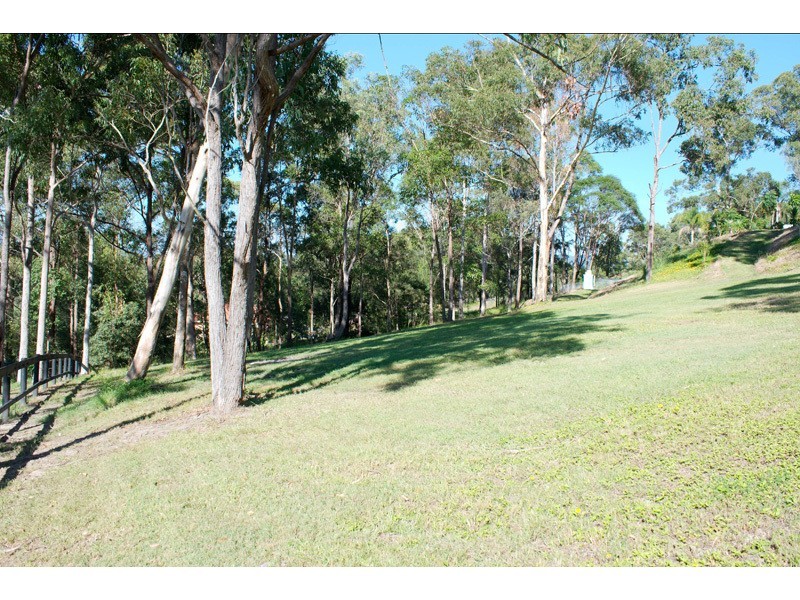 134 Crane Crescent, Nerang QLD 4211