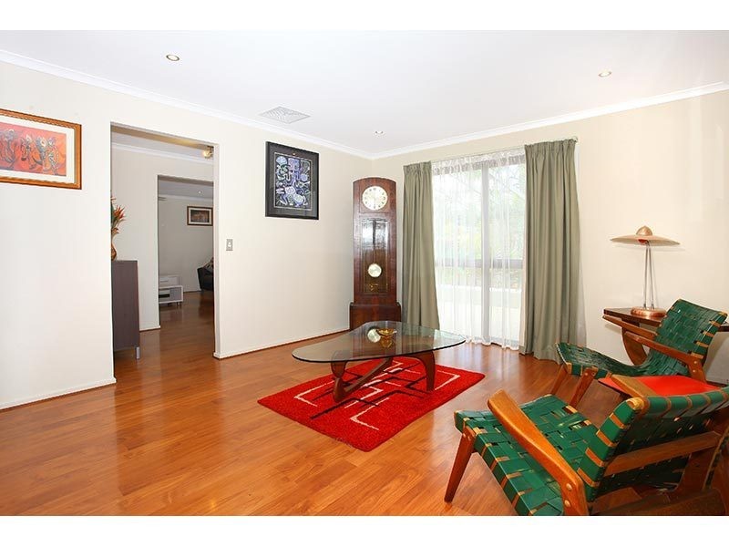 10 St Petersburg Place, Nerang QLD 4211