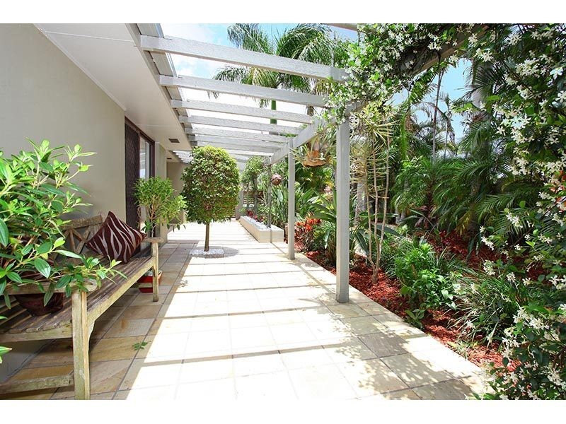 10 St Petersburg Place, Nerang QLD 4211