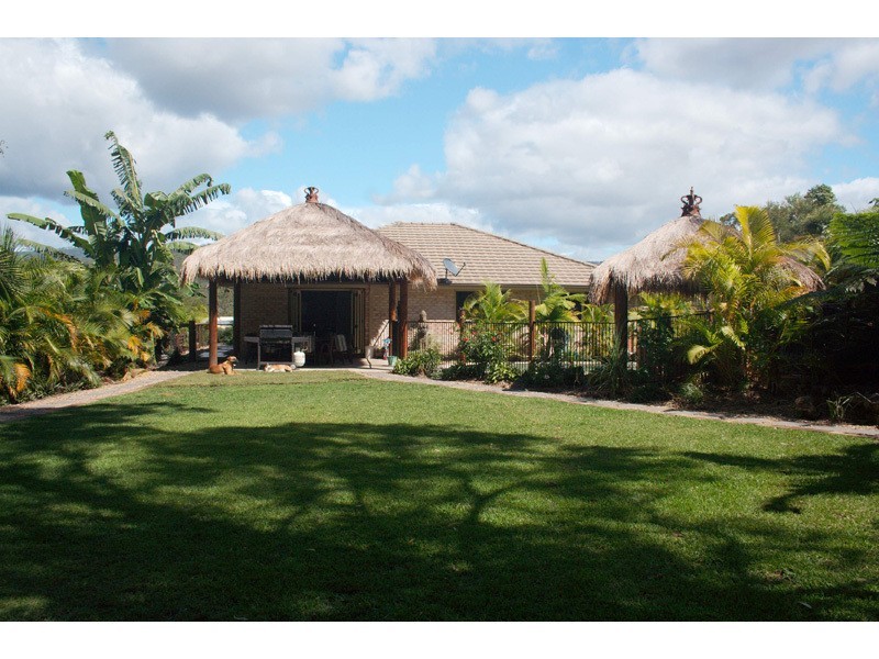 26 Pasture Place, Mount Nathan QLD 4211