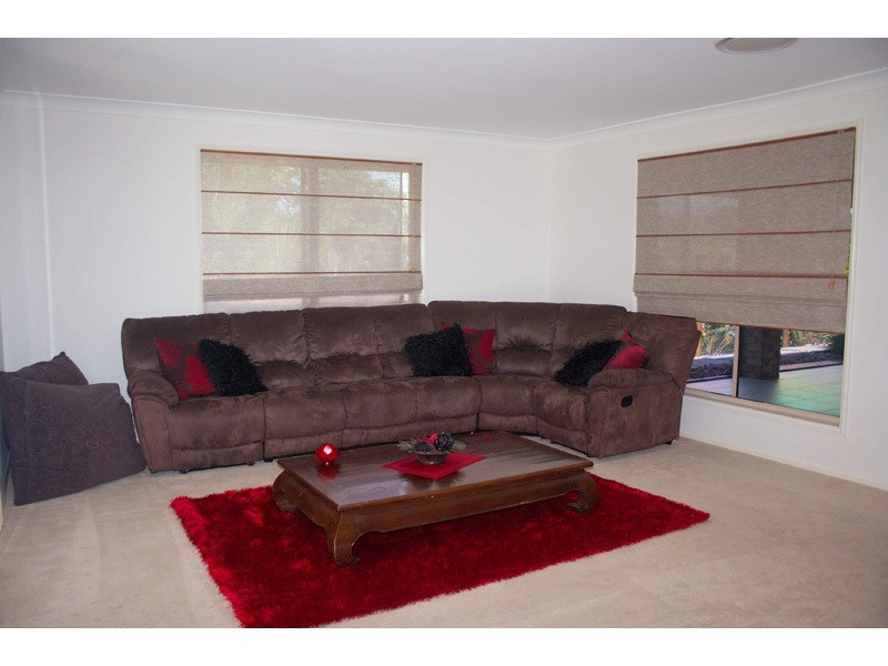 26 Pasture Place, Mount Nathan QLD 4211