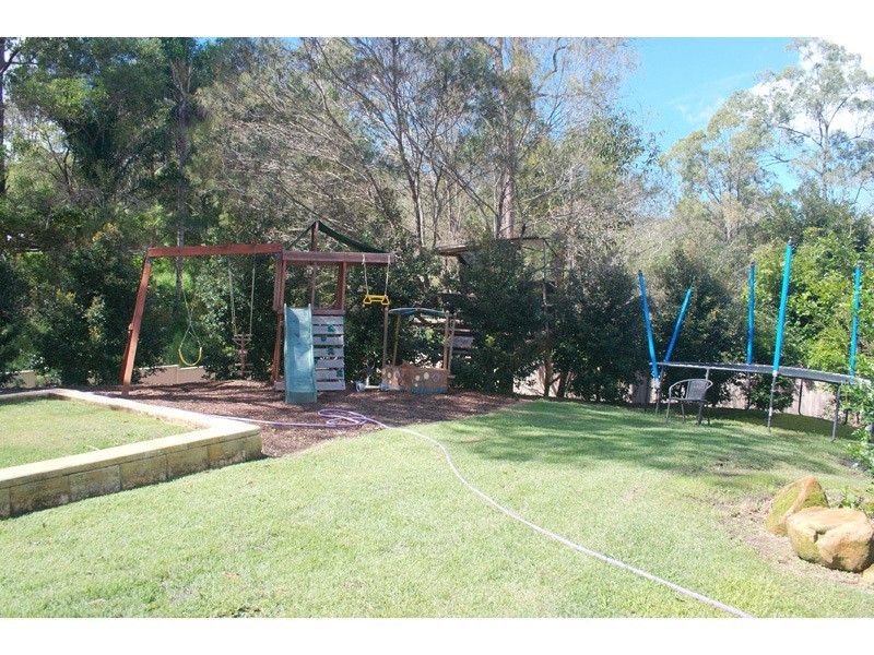 26 Pasture Place, Mount Nathan QLD 4211