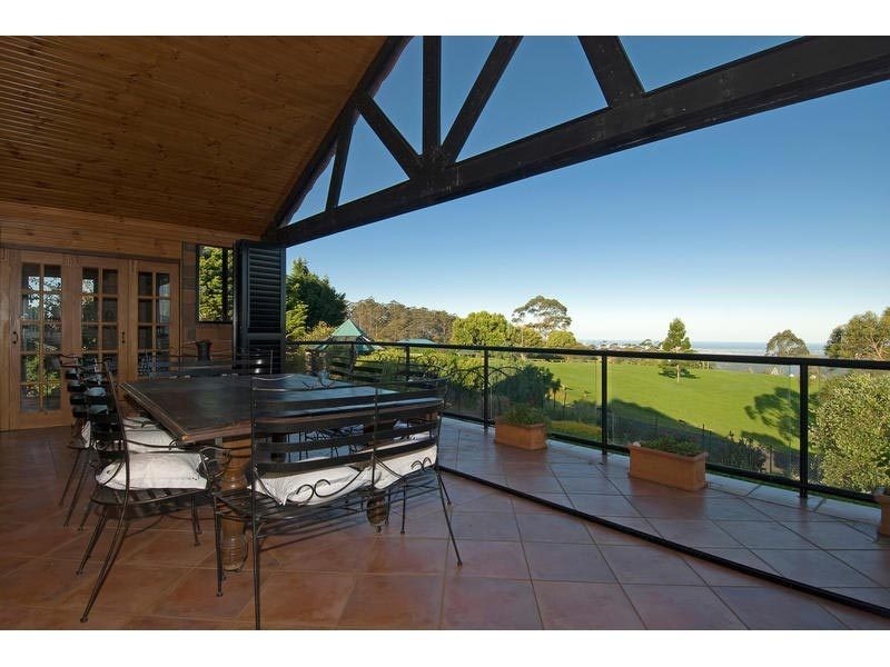 24 Outlook Avenue, Lower Beechmont QLD 4211