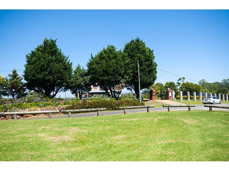 24a Outlook Avenue, Lower Beechmont QLD 4211
