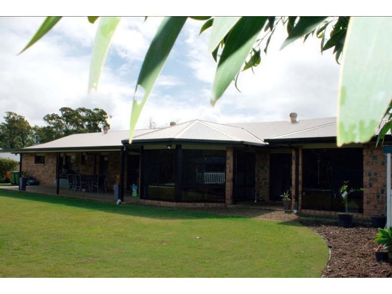 6 Lookout Place, Mount Nathan QLD 4211