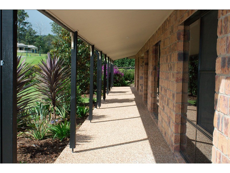 6 Lookout Place, Mount Nathan QLD 4211