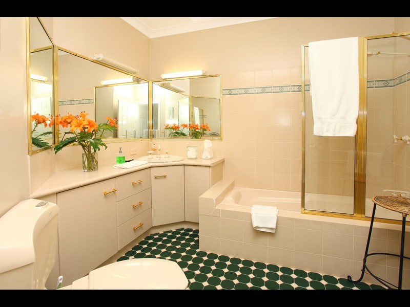 259 Guanaba Creek Road, Guanaba QLD 4210