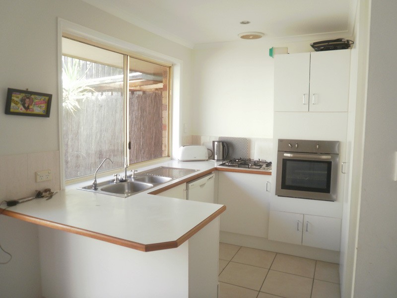 9/5 Keats Place, Nerang QLD 4211