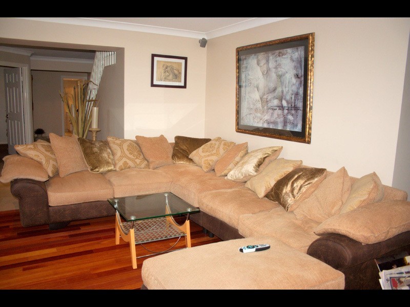 65 Birdlife Court, Nerang QLD 4211