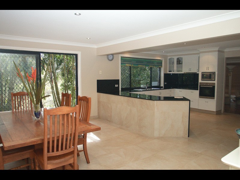 65 Birdlife Court, Nerang QLD 4211
