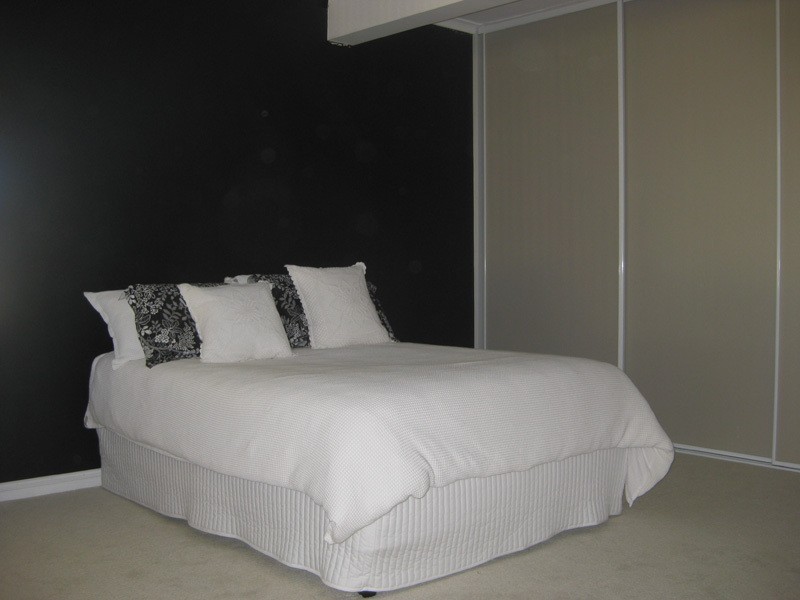 4 Nerang River Drive, Nerang QLD 4211