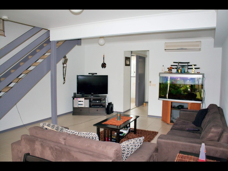 67/125 Pappas Way, Carrara QLD 4211