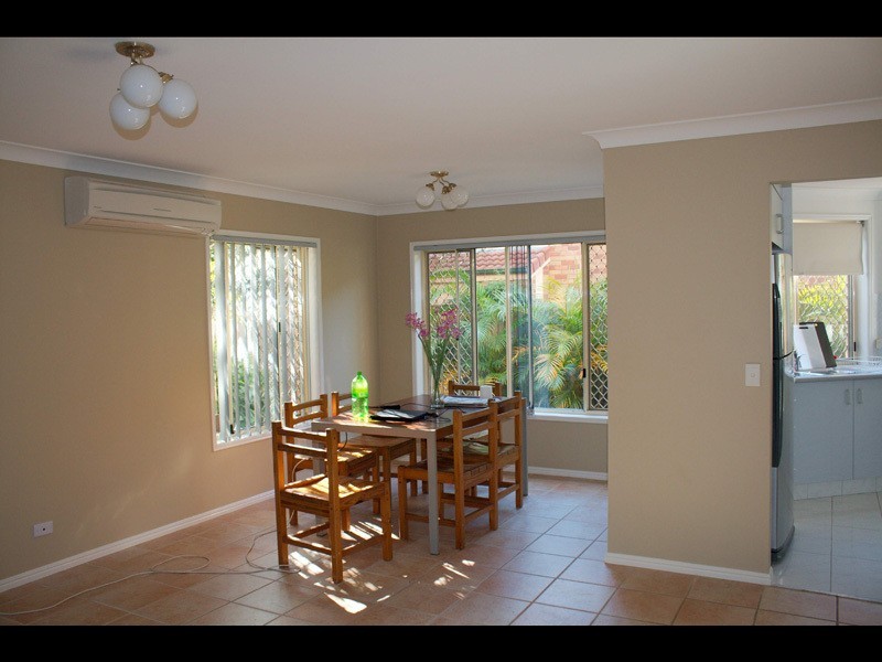 4/97 Pohlman Street, Southport QLD 4215