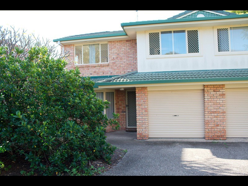 4/97 Pohlman Street, Southport QLD 4215
