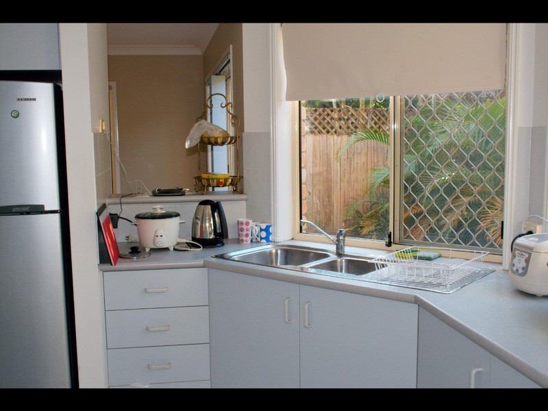 4/97 Pohlman Street, Southport QLD 4215