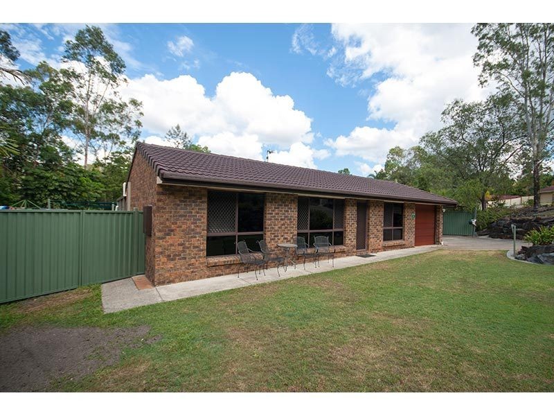 31 Kenneth Drive, Highland Park QLD 4211