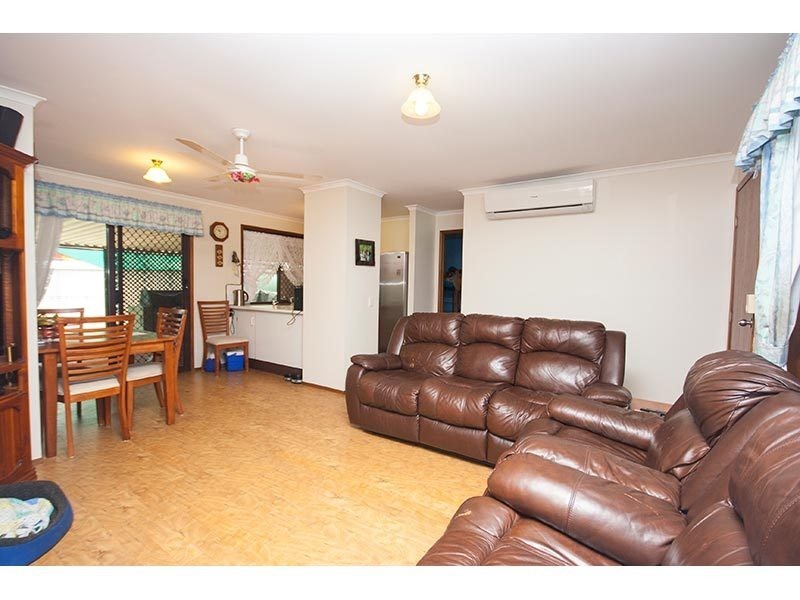 31 Kenneth Drive, Highland Park QLD 4211