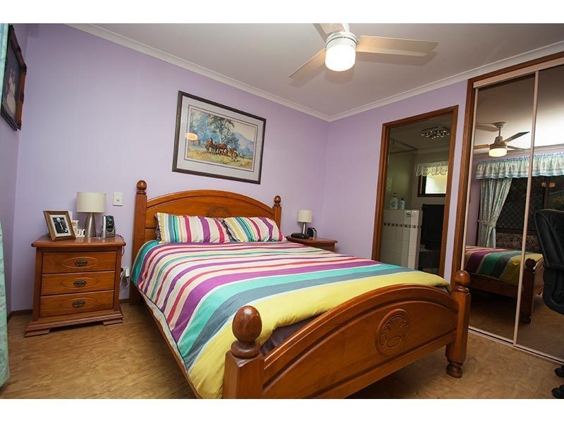 31 Kenneth Drive, Highland Park QLD 4211