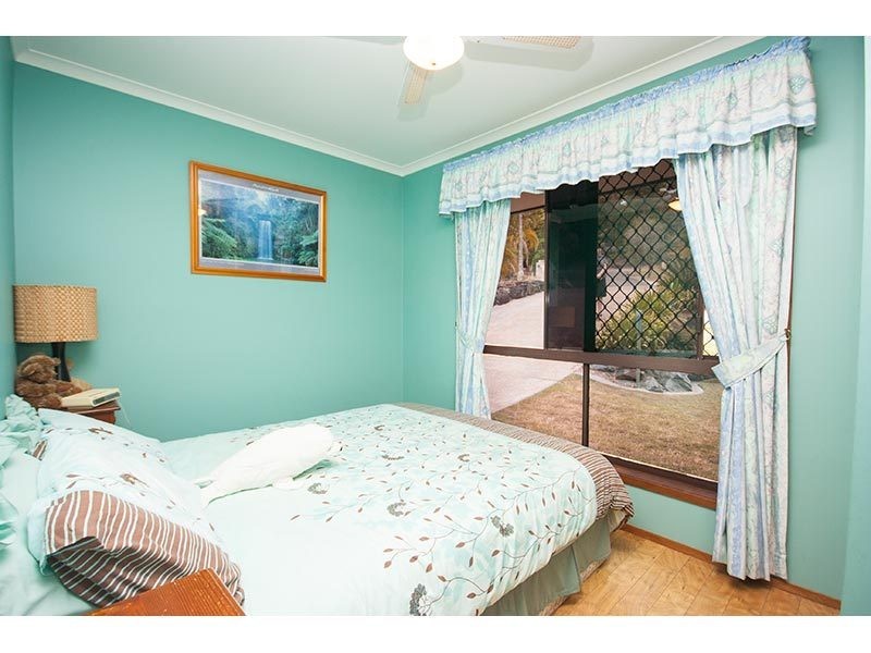 31 Kenneth Drive, Highland Park QLD 4211