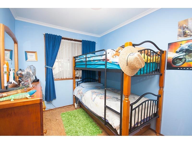 31 Kenneth Drive, Highland Park QLD 4211