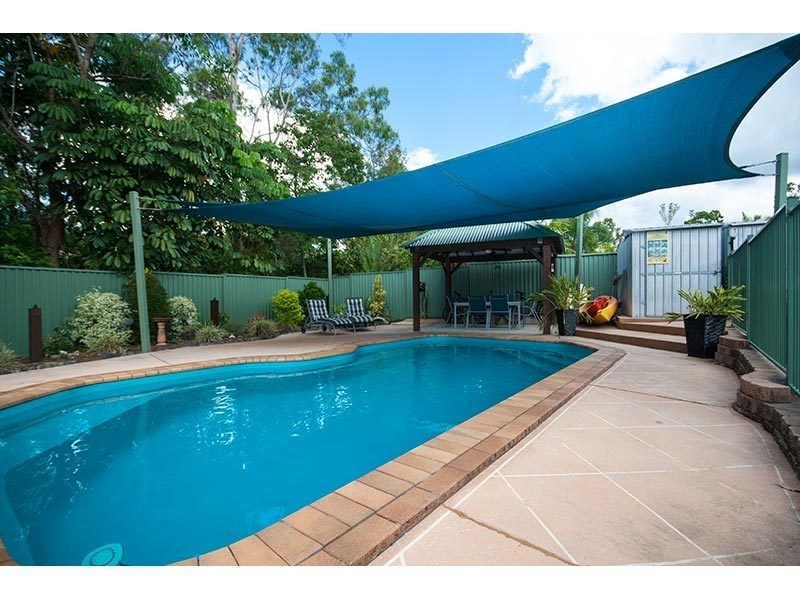 31 Kenneth Drive, Highland Park QLD 4211