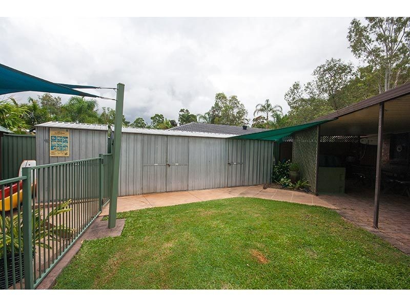 31 Kenneth Drive, Highland Park QLD 4211