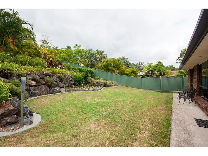 31 Kenneth Drive, Highland Park QLD 4211