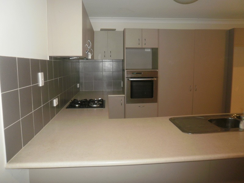 8 Koel Drive, Gilston QLD 4211