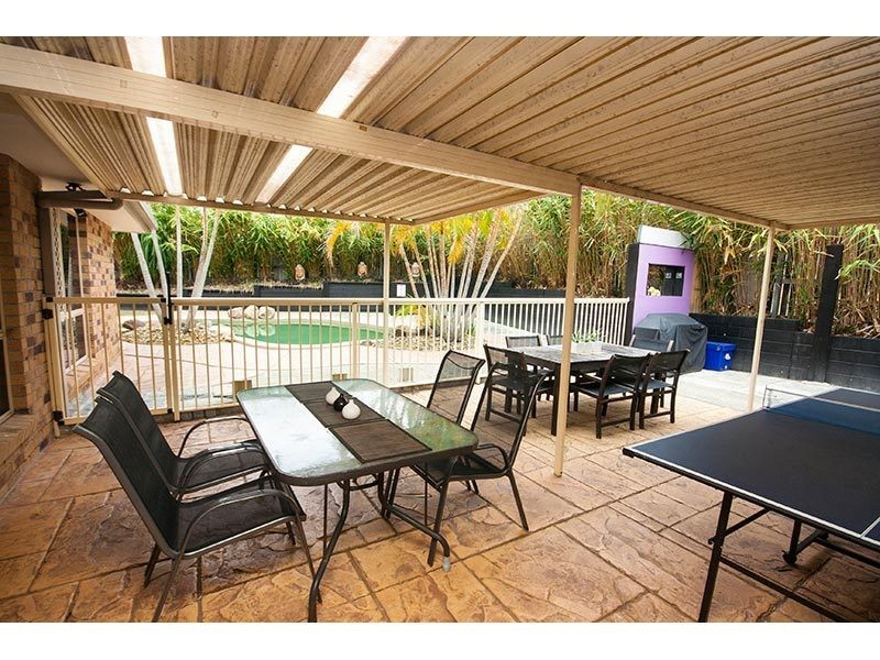 5 Yarandin Court, Worongary QLD 4213