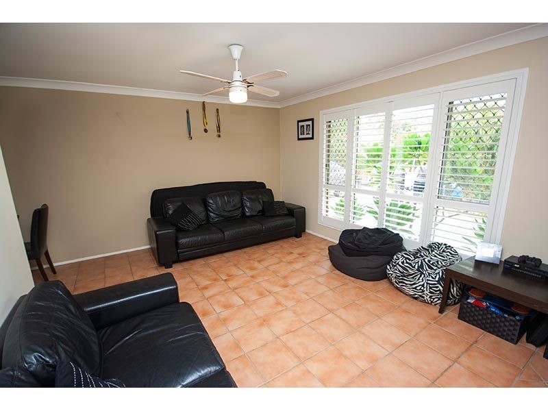 5 Yarandin Court, Worongary QLD 4213