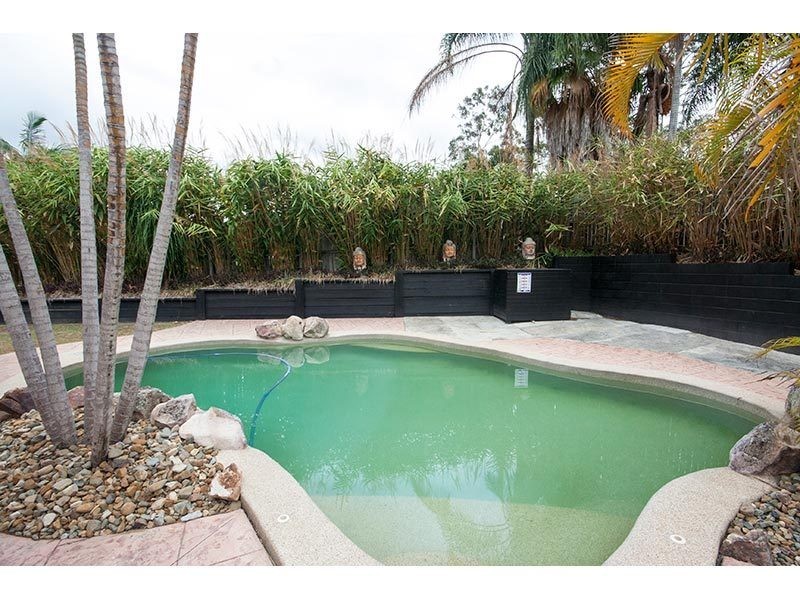 5 Yarandin Court, Worongary QLD 4213