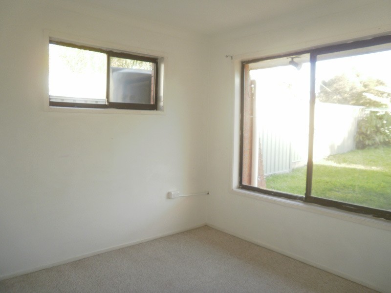 4 Wentworth Avenue, Molendinar QLD 4214