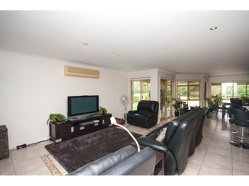 10 Birdlife Court, Nerang QLD 4211