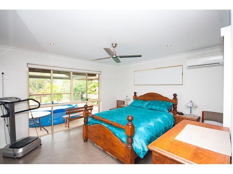 10 Birdlife Court, Nerang QLD 4211