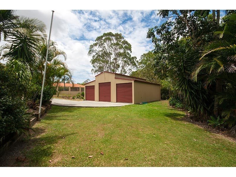 10 Birdlife Court, Nerang QLD 4211