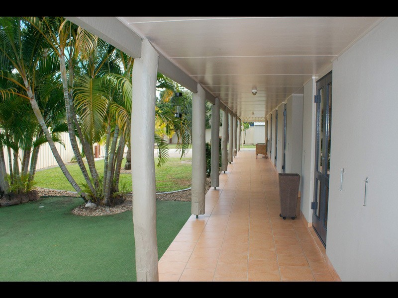 4 Nerang River Drive, Nerang QLD 4211