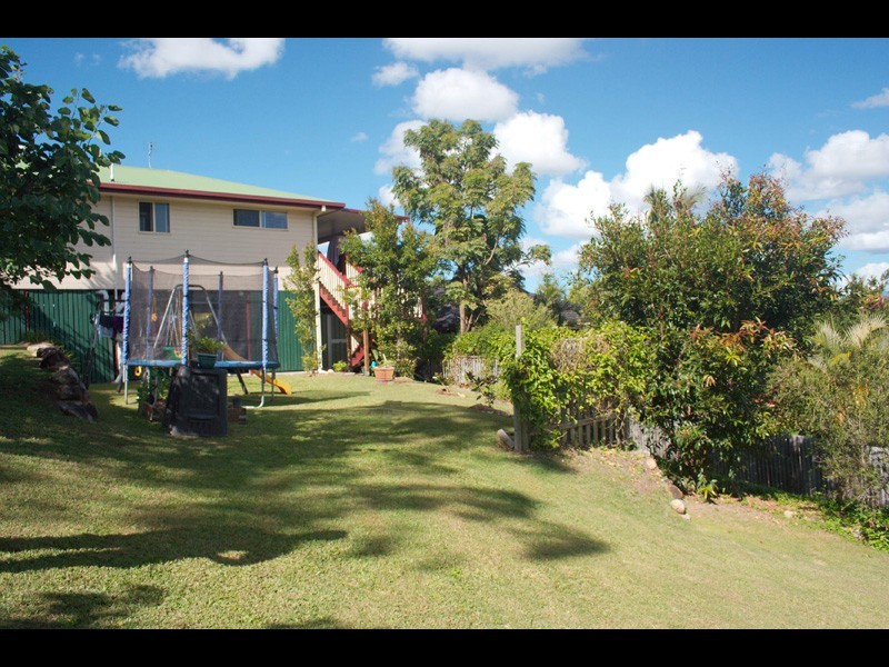 12 Sevenoaks Court, Worongary QLD 4213