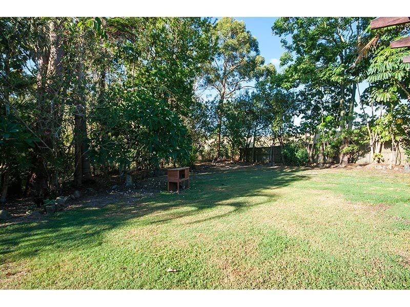 10 Buring Court, Highland Park QLD 4211