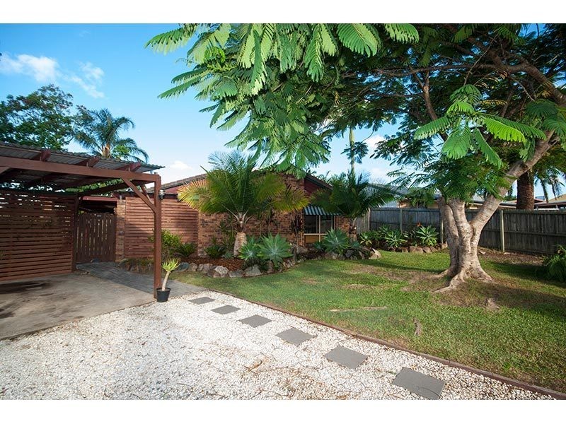 10 Buring Court, Highland Park QLD 4211