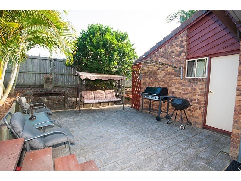 10 Buring Court, Highland Park QLD 4211