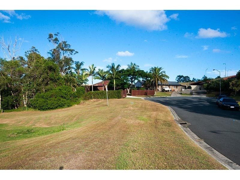 10 Buring Court, Highland Park QLD 4211