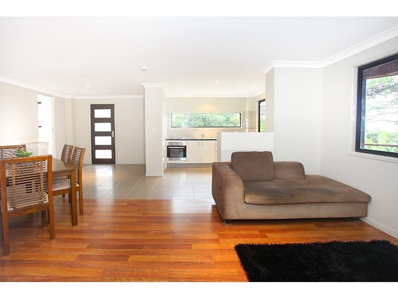 52 Tarlington Road, Lower Beechmont QLD 4211