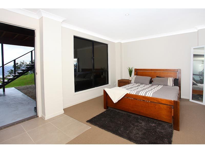 52 Tarlington Road, Lower Beechmont QLD 4211