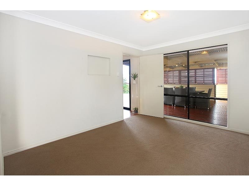 52 Tarlington Road, Lower Beechmont QLD 4211